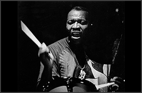 WordPress 3.5. is released, named after musician Elvin Jones